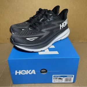 Hoka Clifton 9 womens 8.5B